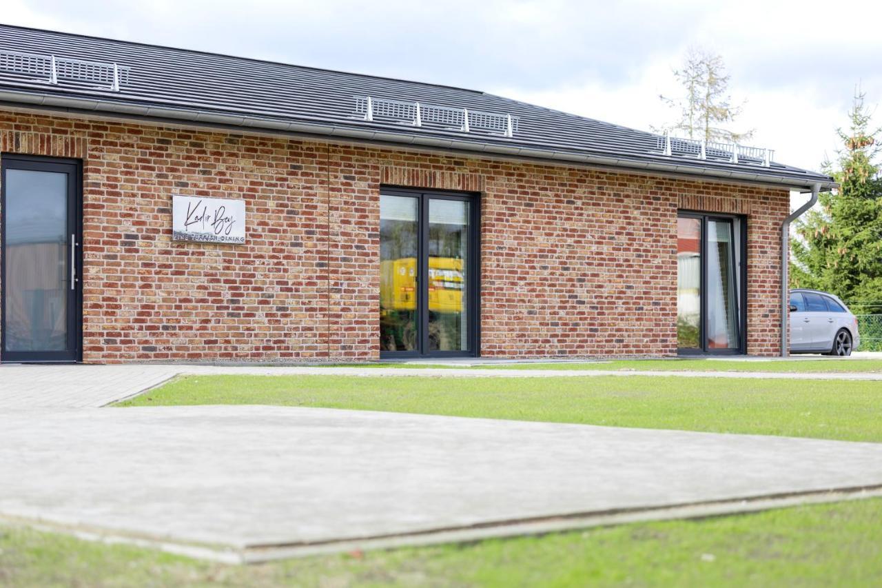 Kadir Bey & Four Rooms Osterronfeld ภายนอก รูปภาพ