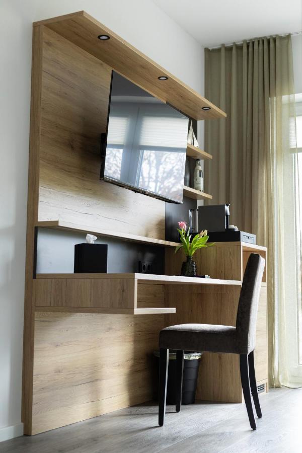 Kadir Bey & Four Rooms Osterronfeld ภายนอก รูปภาพ